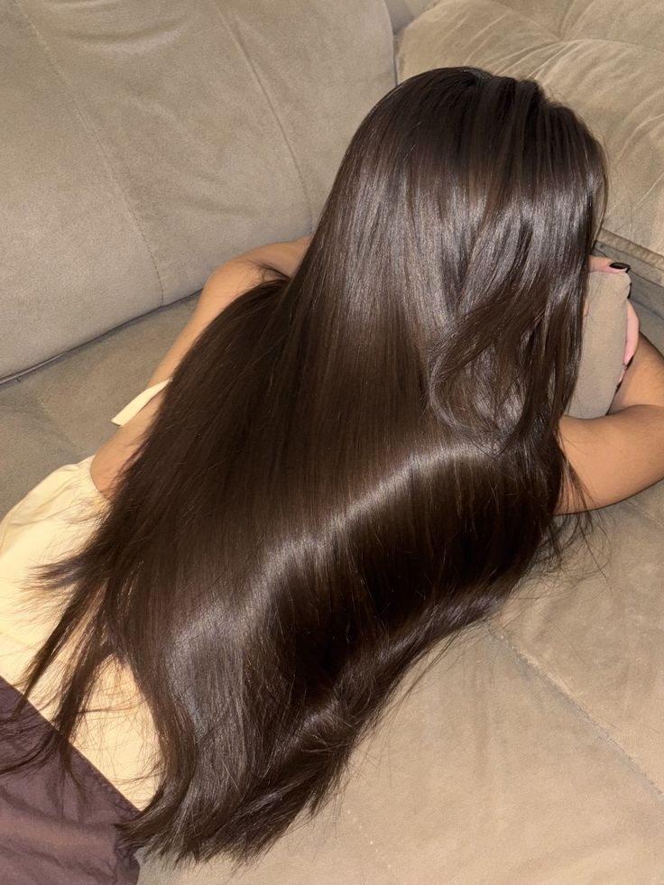 9 Best Natural Oils That Made My Skin &  Hair Glow Like Never Before